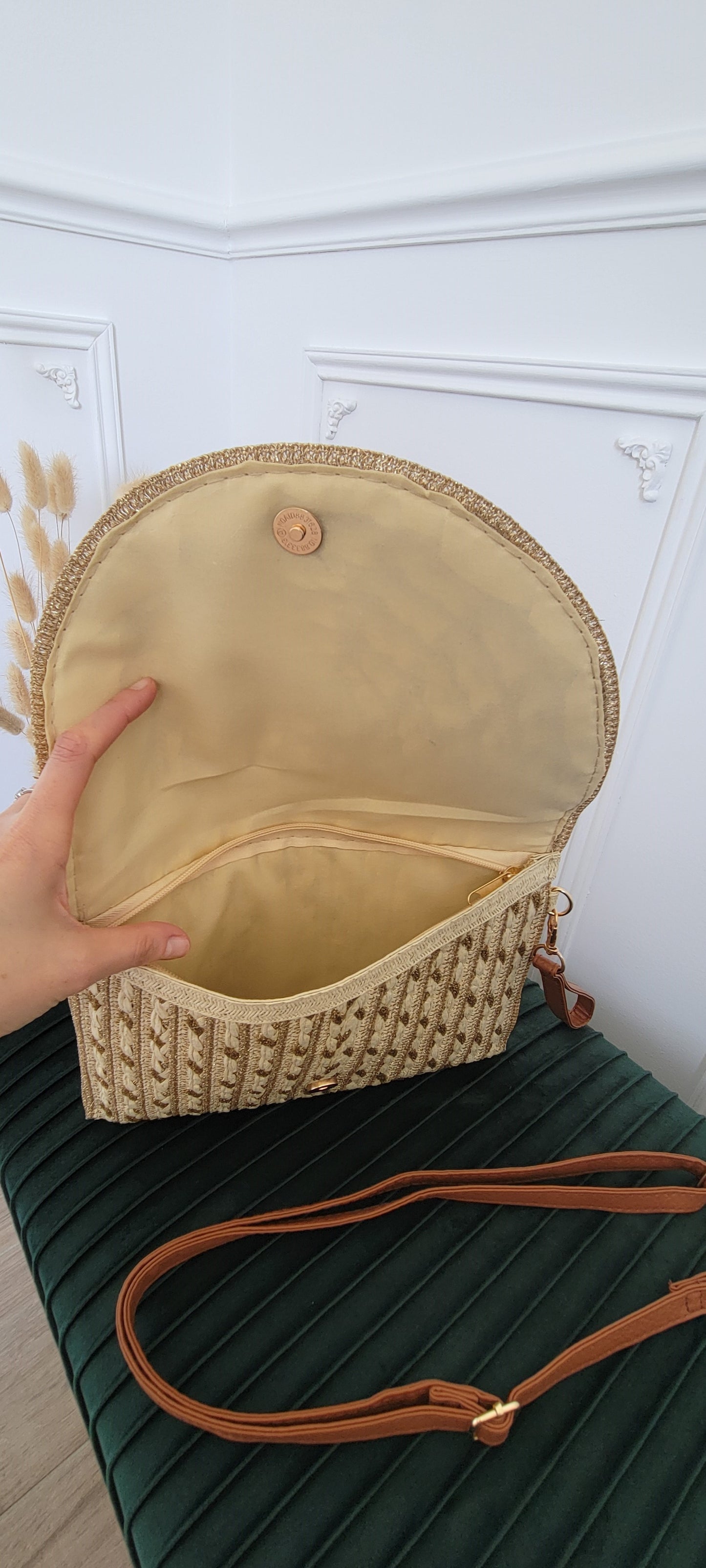 Pochette en papier tressée beige